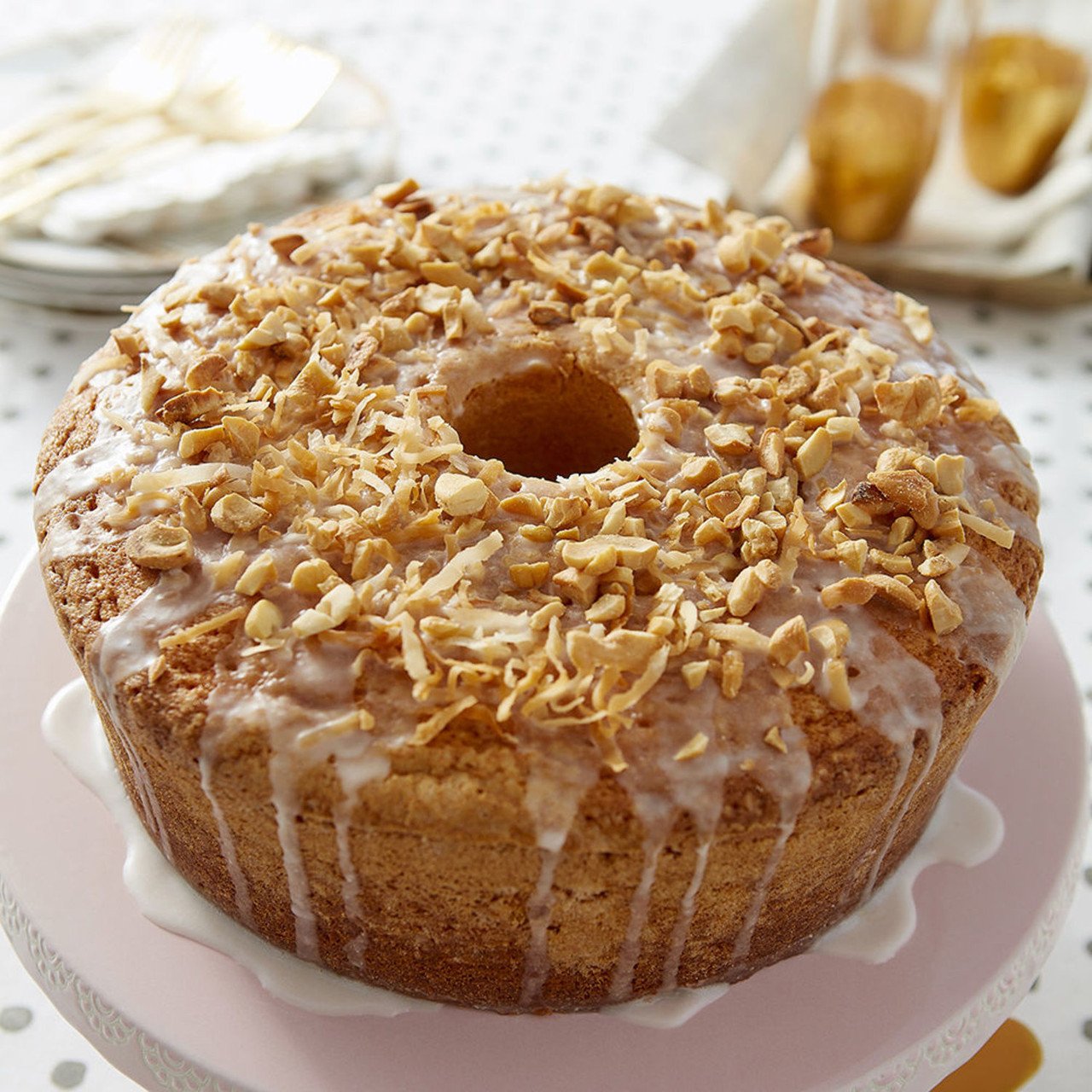 Crunchy Coco Cake